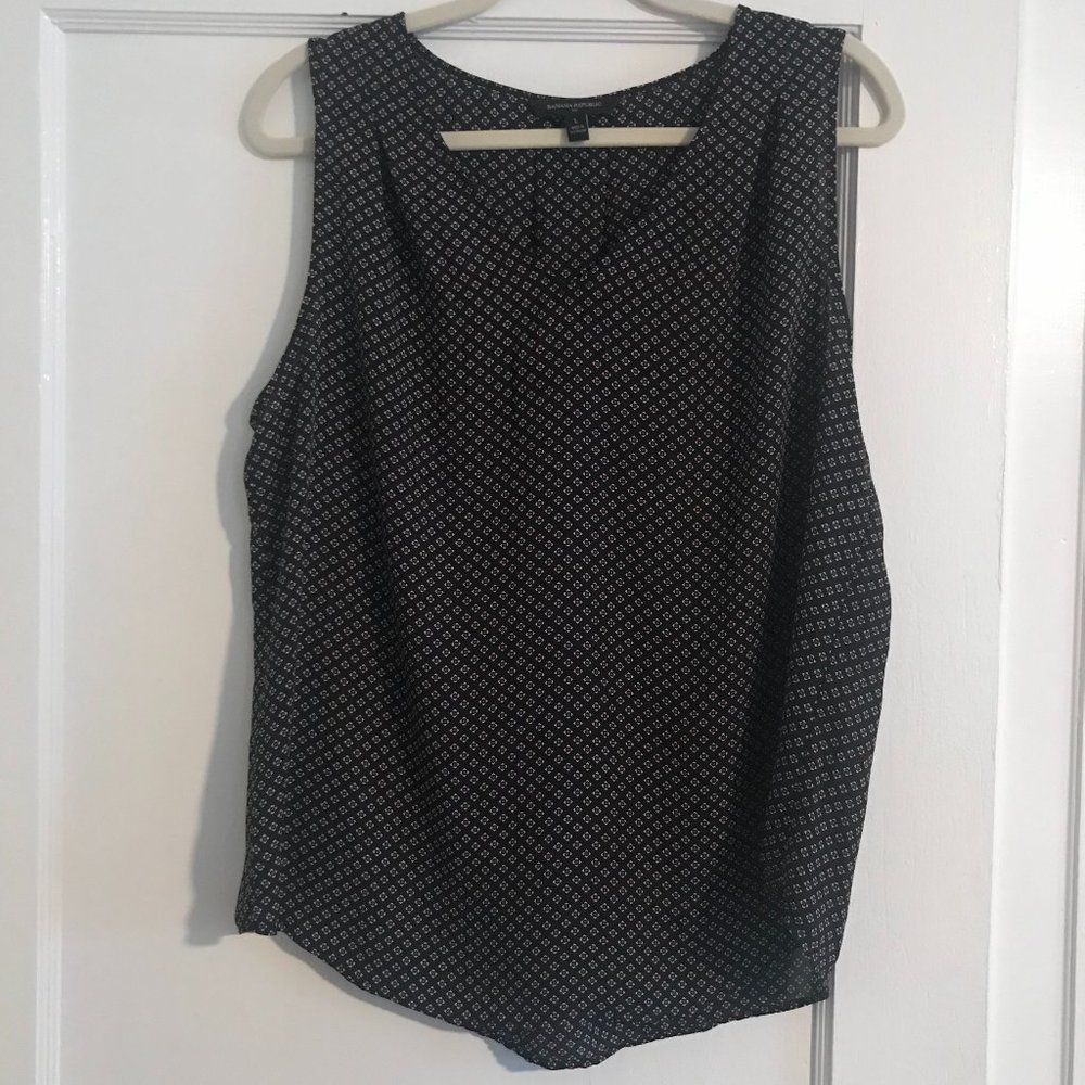 Banana Republic Sleeveless Top - Black with Red/White Designs - Size L